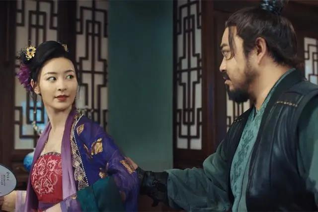 楊媽媽實力出圈，你認出她了嗎？
