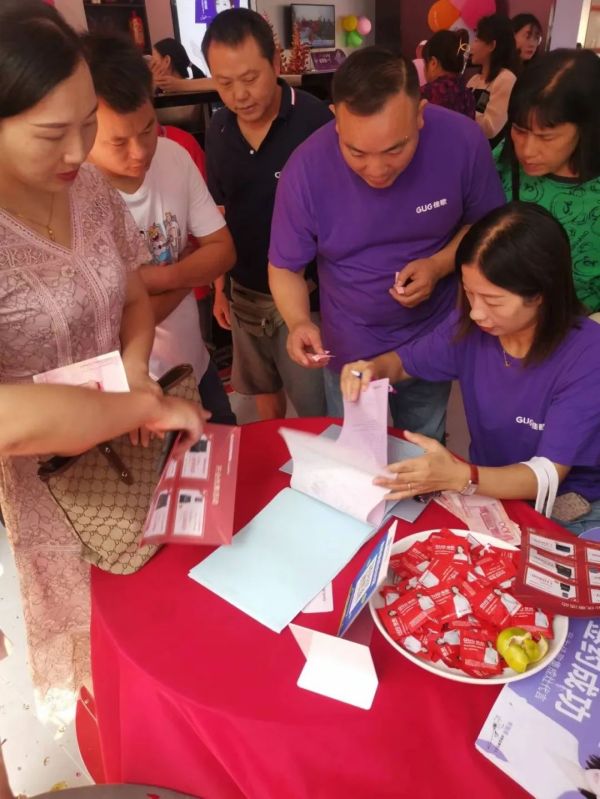 【喜報(bào)】熱烈祝賀佳歌集成灶湖南常寧旗艦店重磅升級(jí)，盛大開業(yè)！