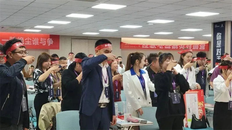 佳歌集成灶“終端營銷特訓(xùn)營”圓滿收官！