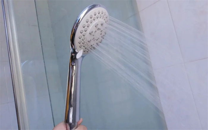 如何拒絕熱水器對你的忽冷忽熱？